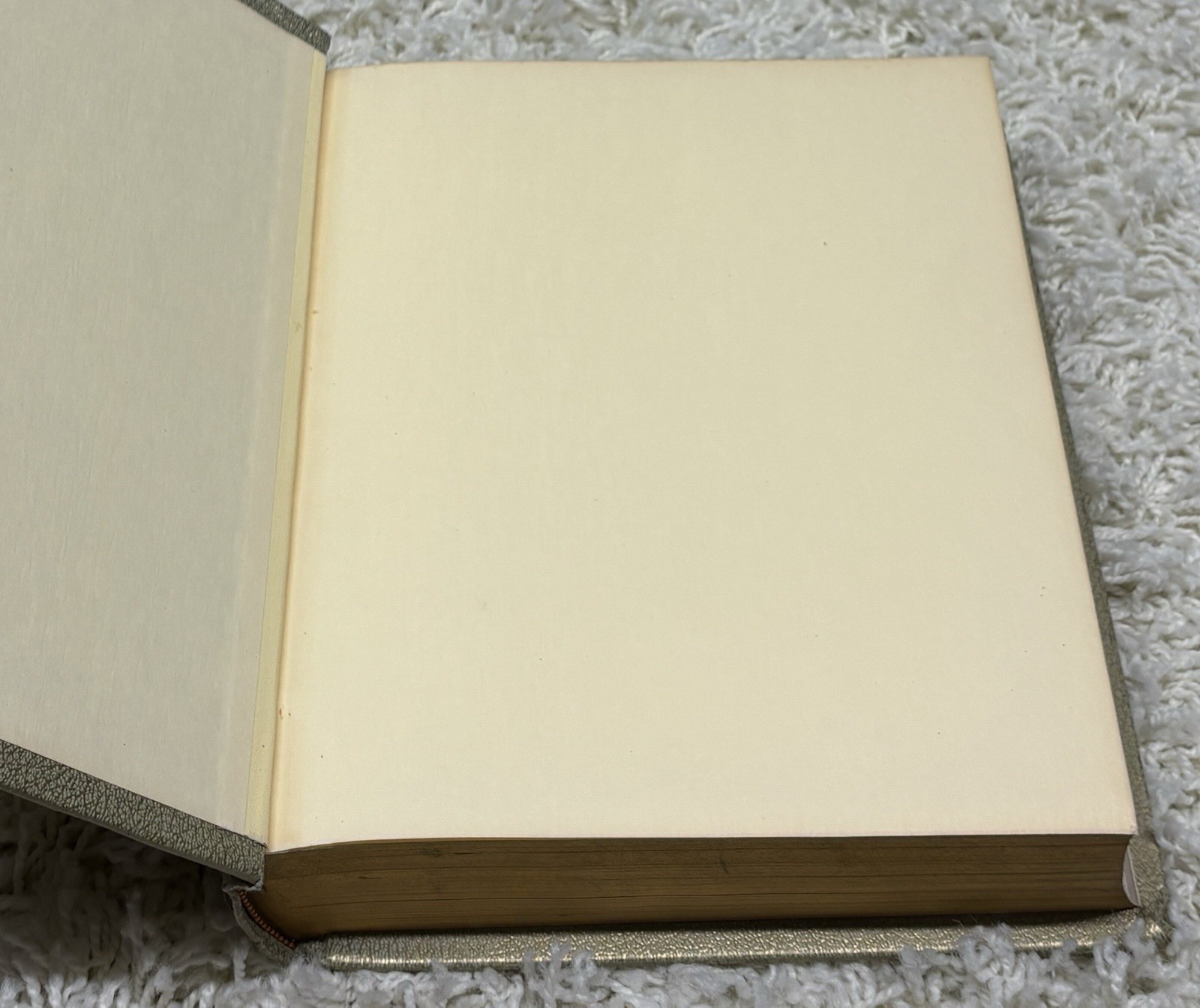 1964 XL Family Vintage Holy Bible 20th Century Gold Color Red Letter KJV
