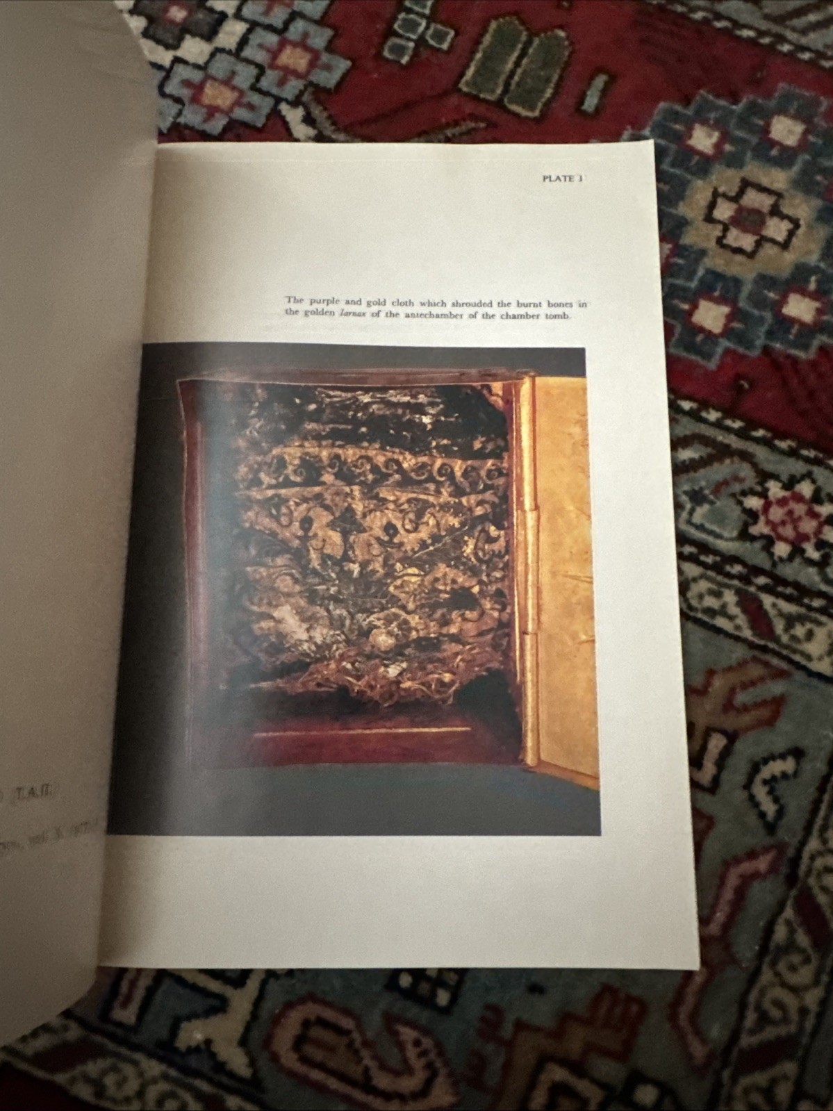 The Royal Graves at Vergina by M. Andronikos 1980 53 Pages Paperback
