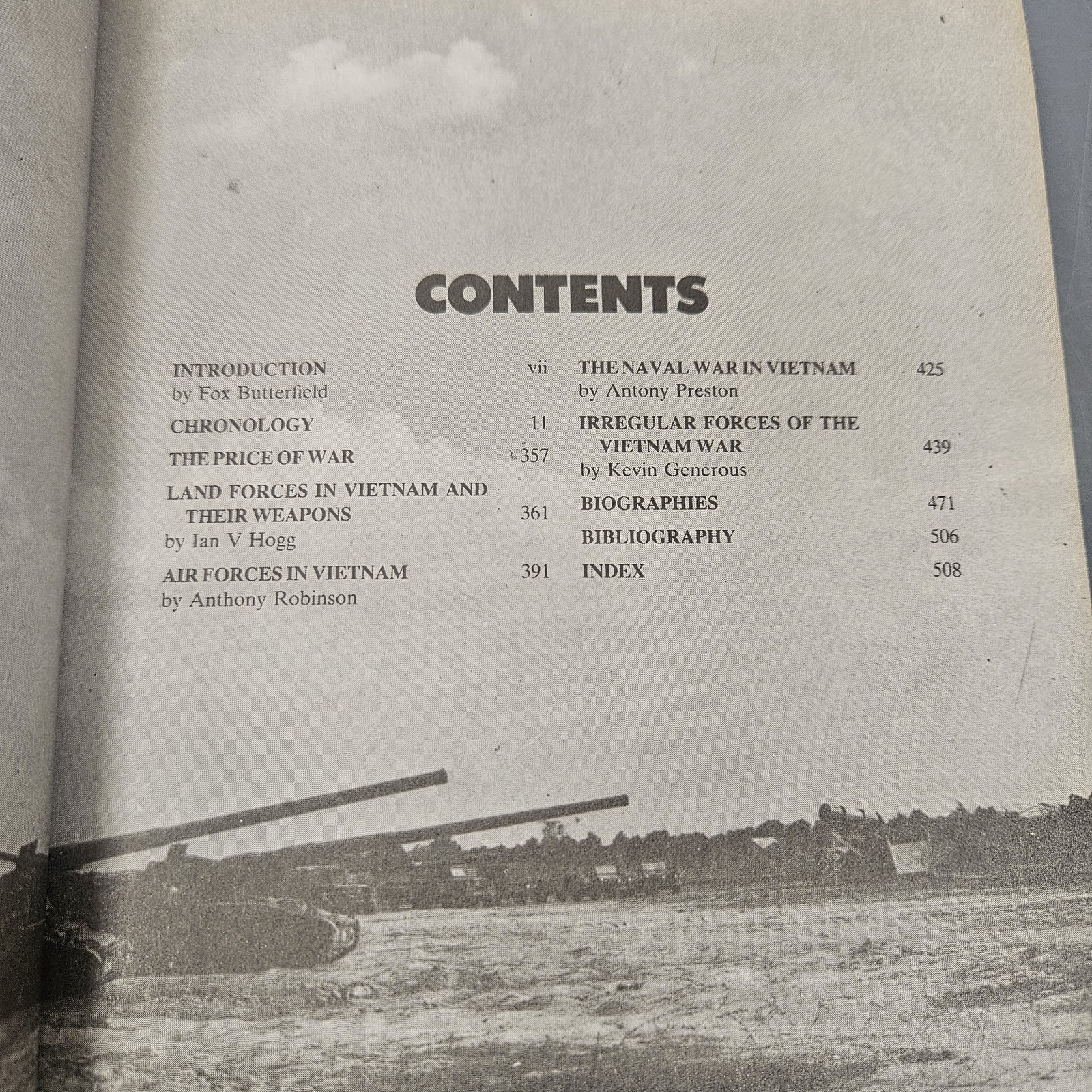 The Vietnam War An Almanac Edited John Bowman 1985 Illustrated Military History