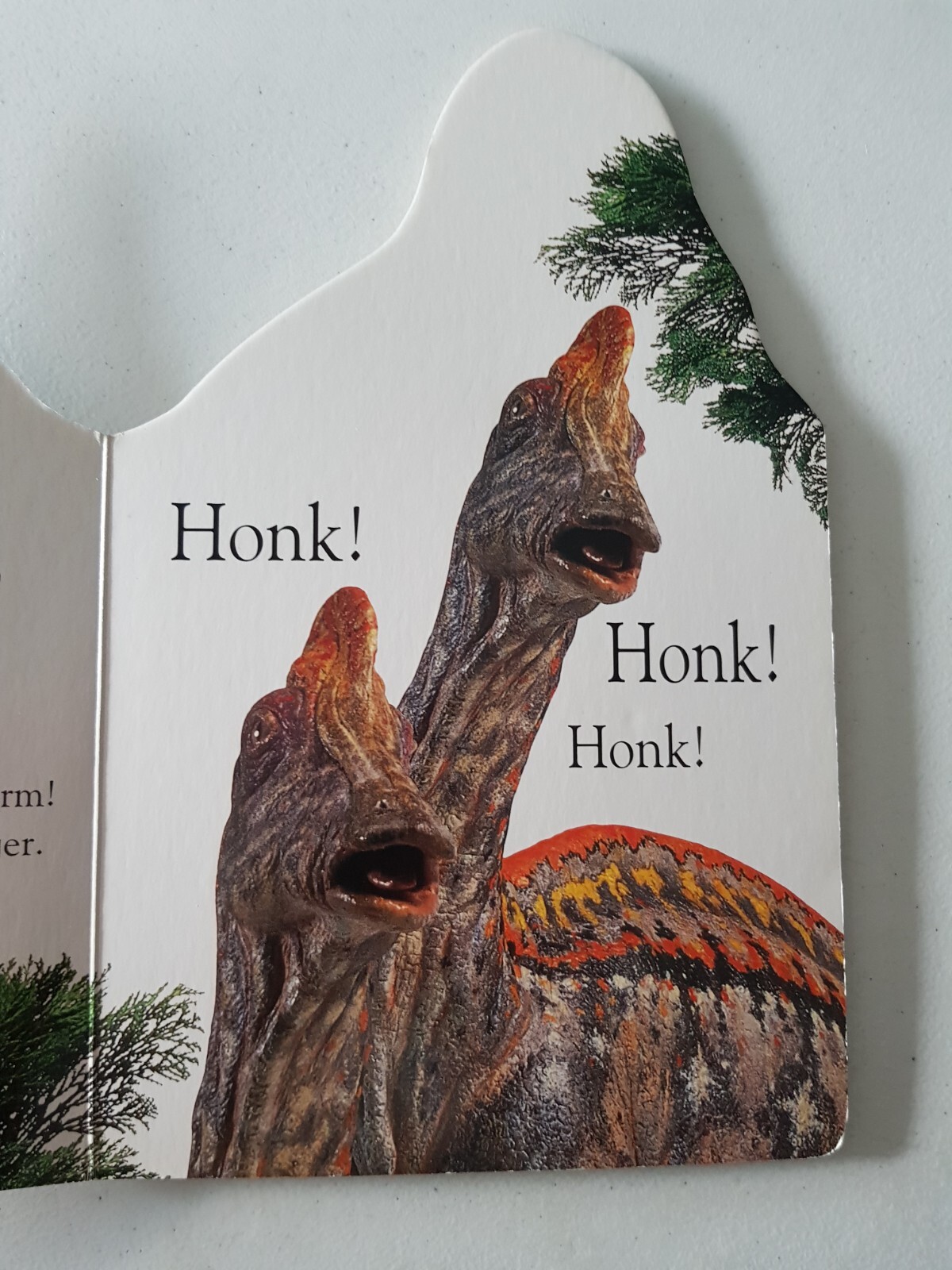 DK Board Book – Corythosaurus 2000 Nicola Deschamps Dinosaur
