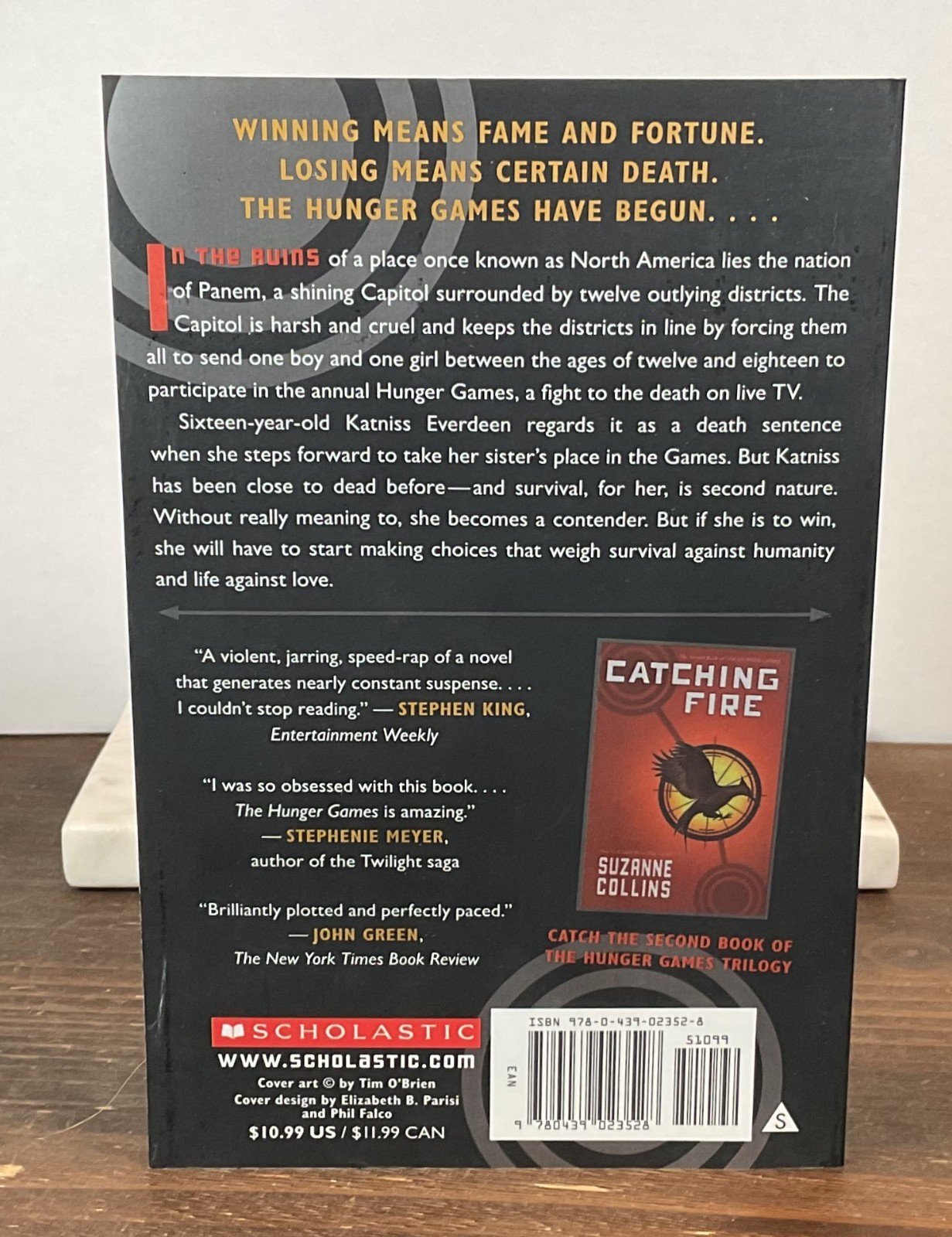 NEW Hunger Games (Hunger Games, Book One) by Suzanne Collins Paperback