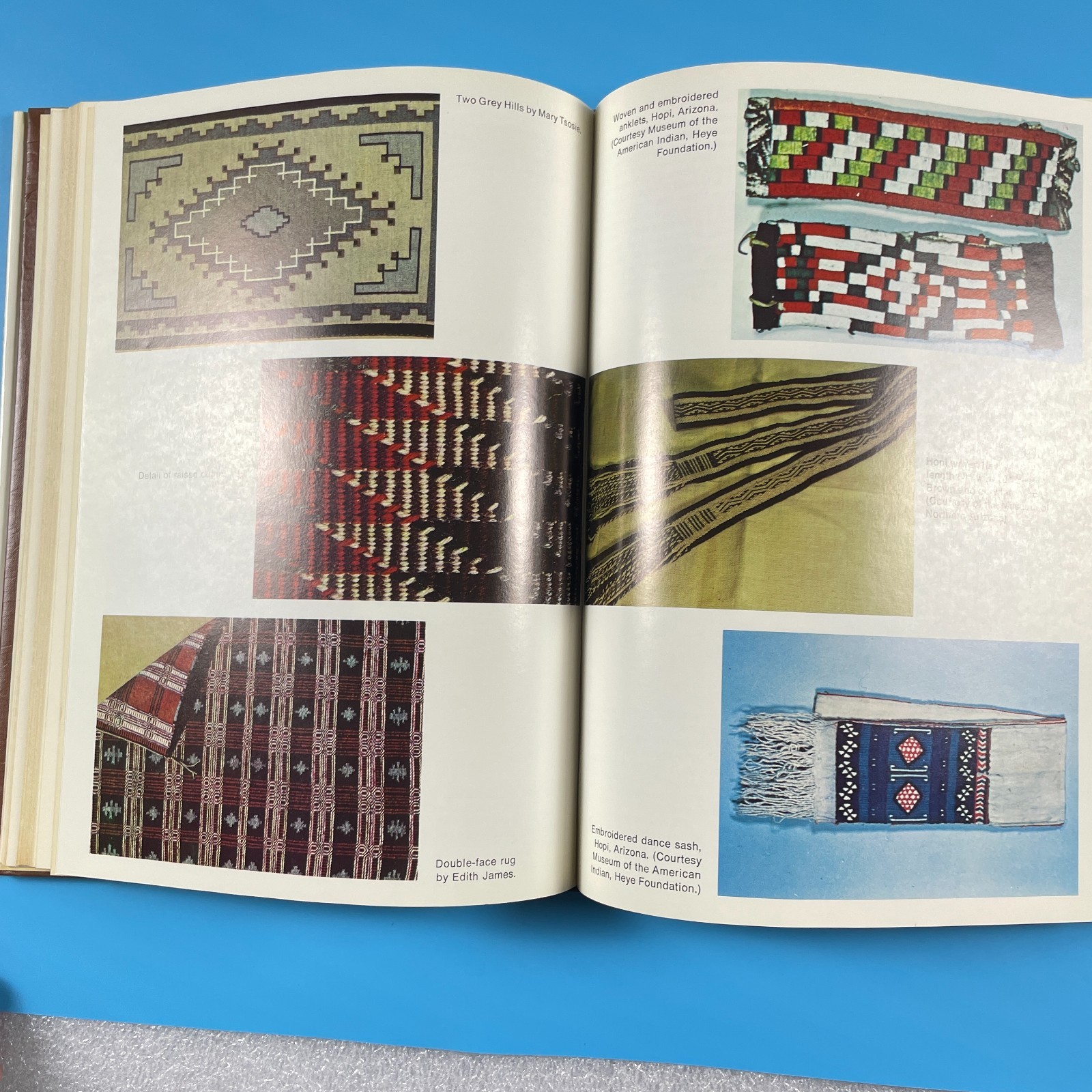 Navajo Hopi Weaving Techniques Mary Pendleton Macmillan 1974 hardcover