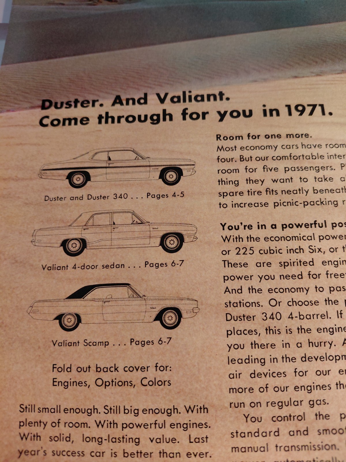 1971 Plymouth Duster & Valiant brochure. Excellent. 10 pages.