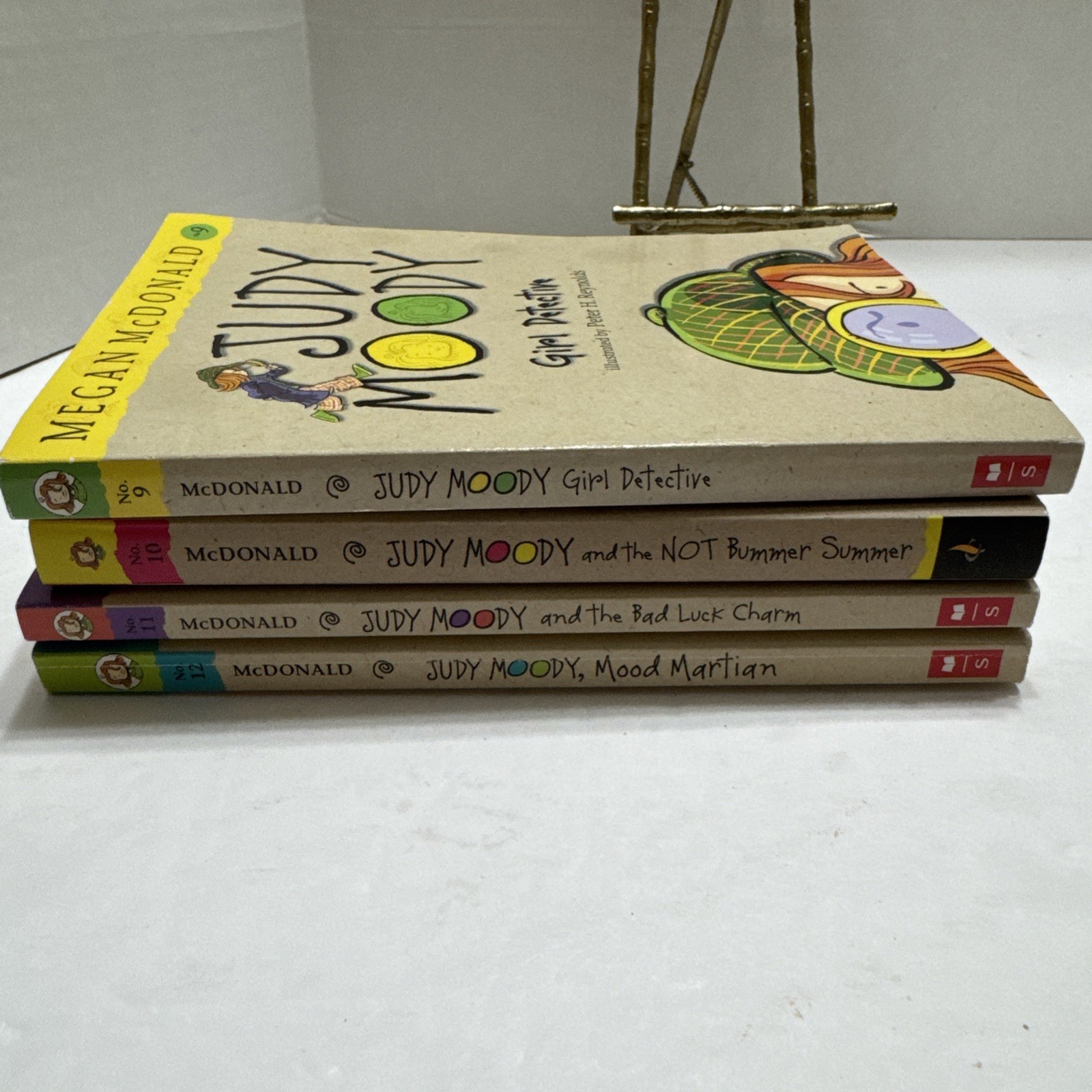 Lot Of 8 Judy Moody Books Megan McDonald 1-4 9-12 Like New Gets Famous In A Mood