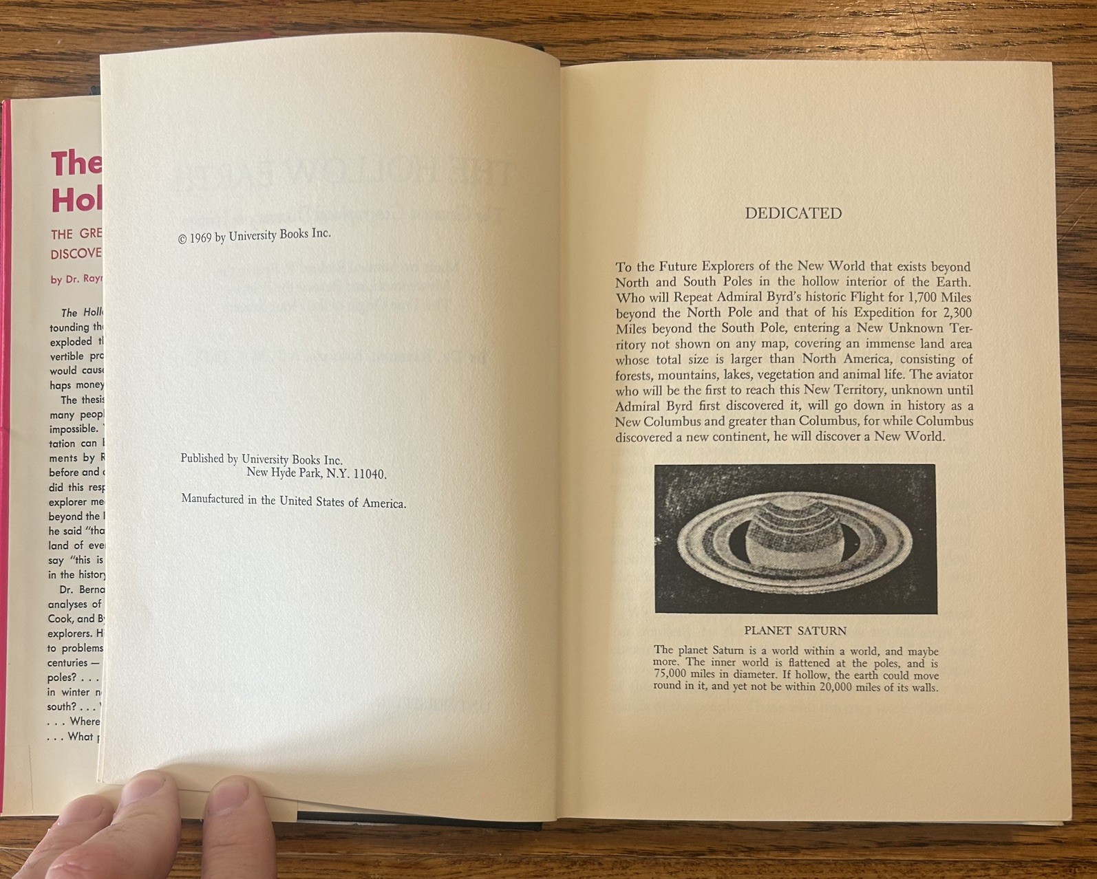 The Hollow Earth Raymond Bernard 1969 HC Admiral Byrd UFO Occult Esoteric