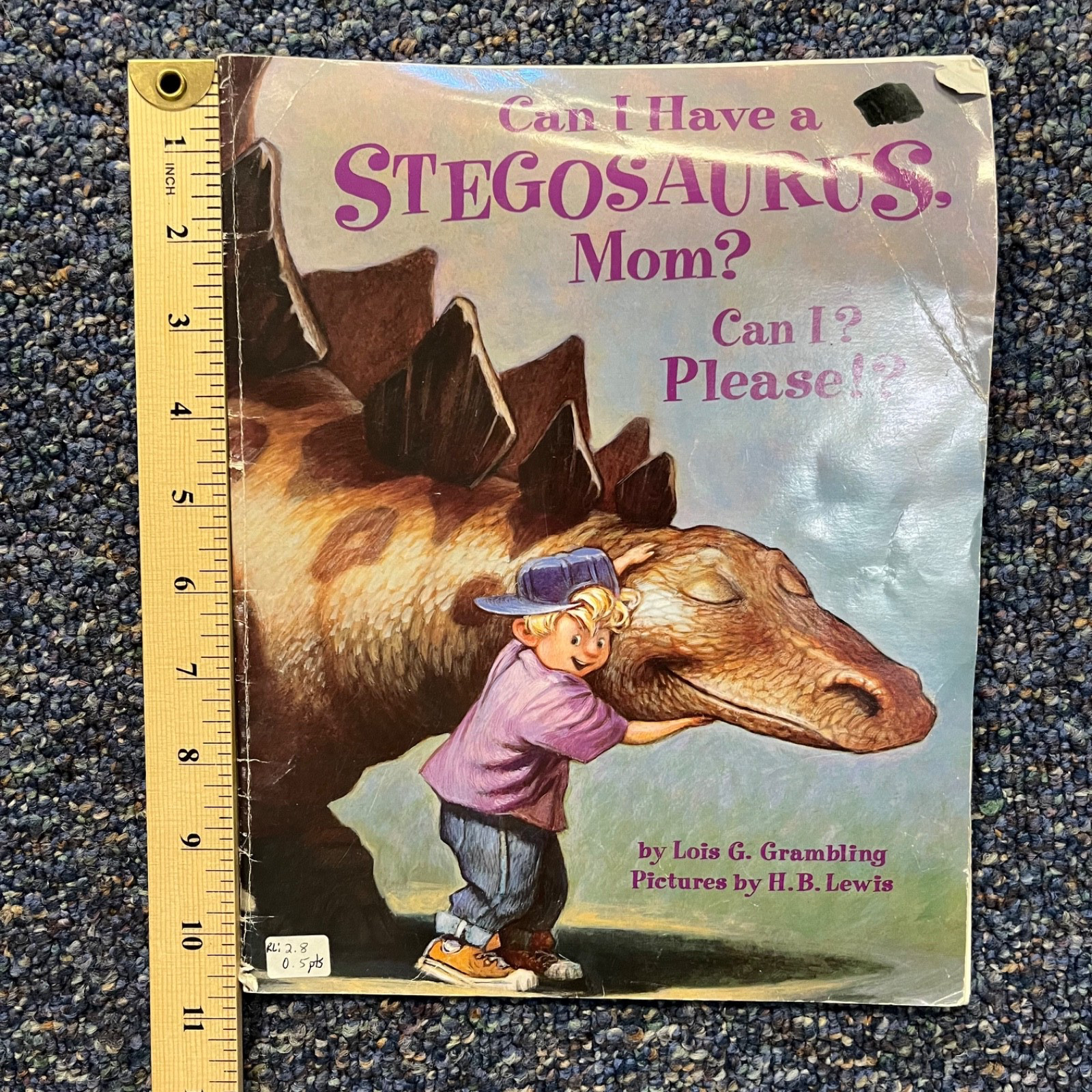 Dinosaur lot 10 book set, Fiction/nonfiction mix, Dino Tyrannosaurus Stegosaurus