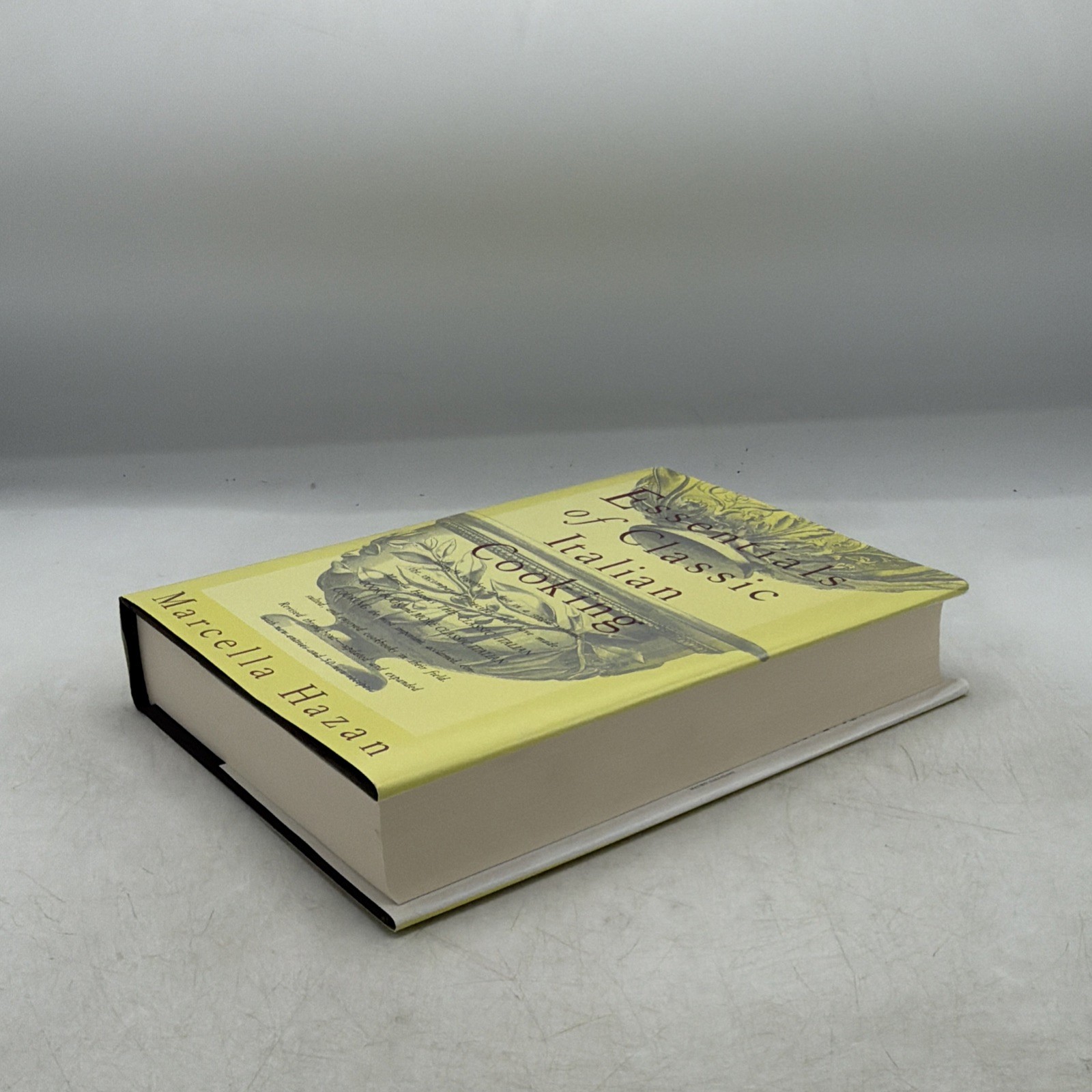 Essentials of Classic Italian Cooking by Marcella Hazan 1993 Cookbook : VeryGood