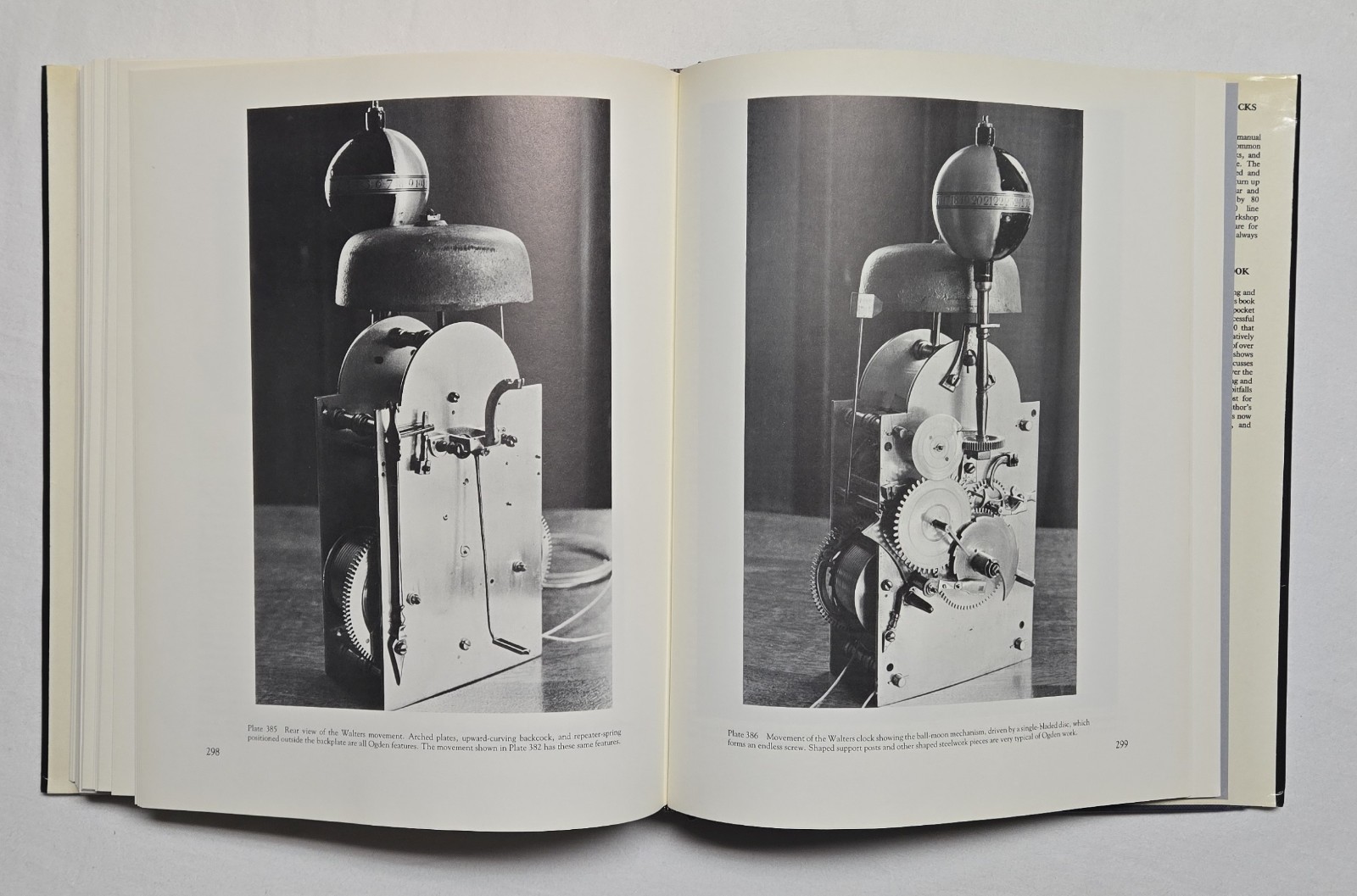 Grandfather Clocks and their cases by Brian Loomes (1985) Hardcover