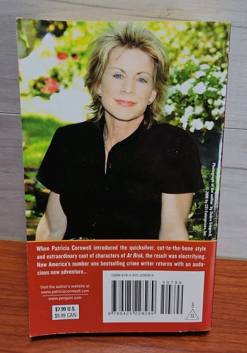 Patricia Cornwell Paperback Book Lot, Set Of 6 Books In Good Condition,Fast Ship