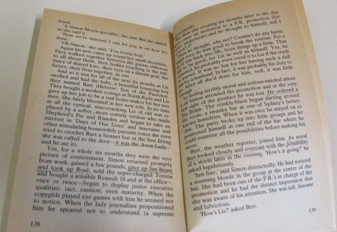 The Journalist – Robert Macklin – Book of the Film – Vintage – 152 Pages – 1979