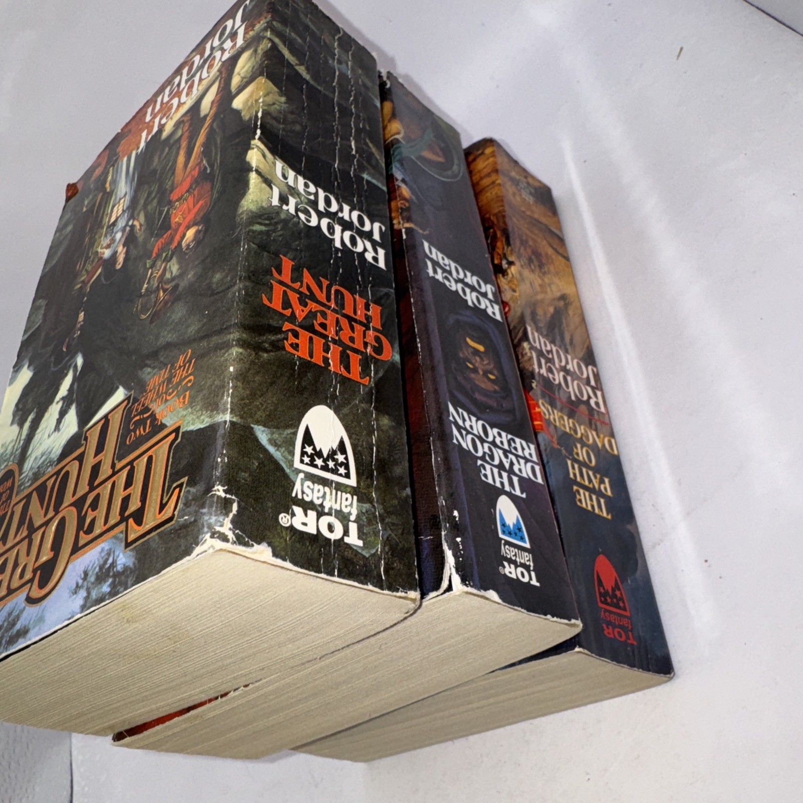 Wheel Of Time Series Lot of 3 Books # 2-3-8 Robert Jordan – Paperback Lot