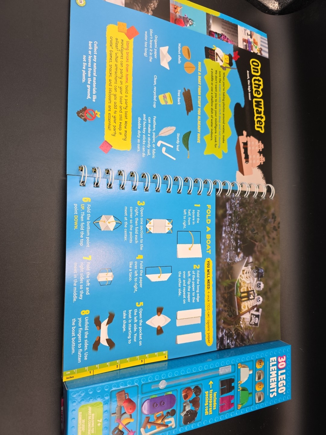 Klutz LEGO Minifigure Photography Book w/ 30 Pieces, Posing Rod, Backgrounds 7+
