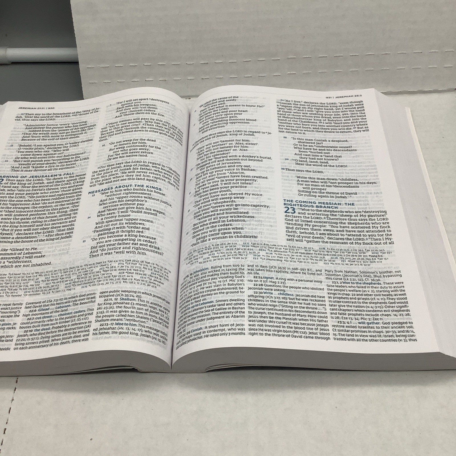 The MacArthur Study Bible Second Edition NASB by John MacArthur Paperback USED