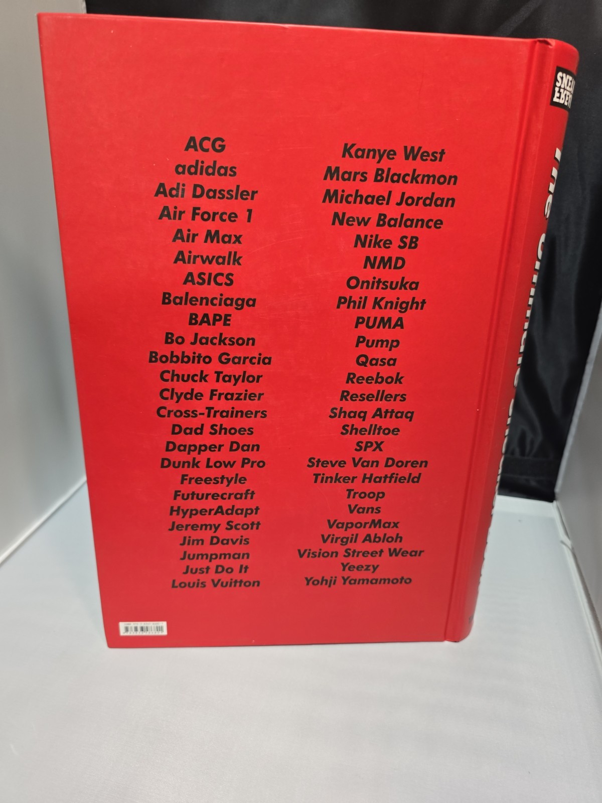 Sneaker Freaker The Ultimate Sneaker Book Red HC Shoe Collectors Free Shipping!