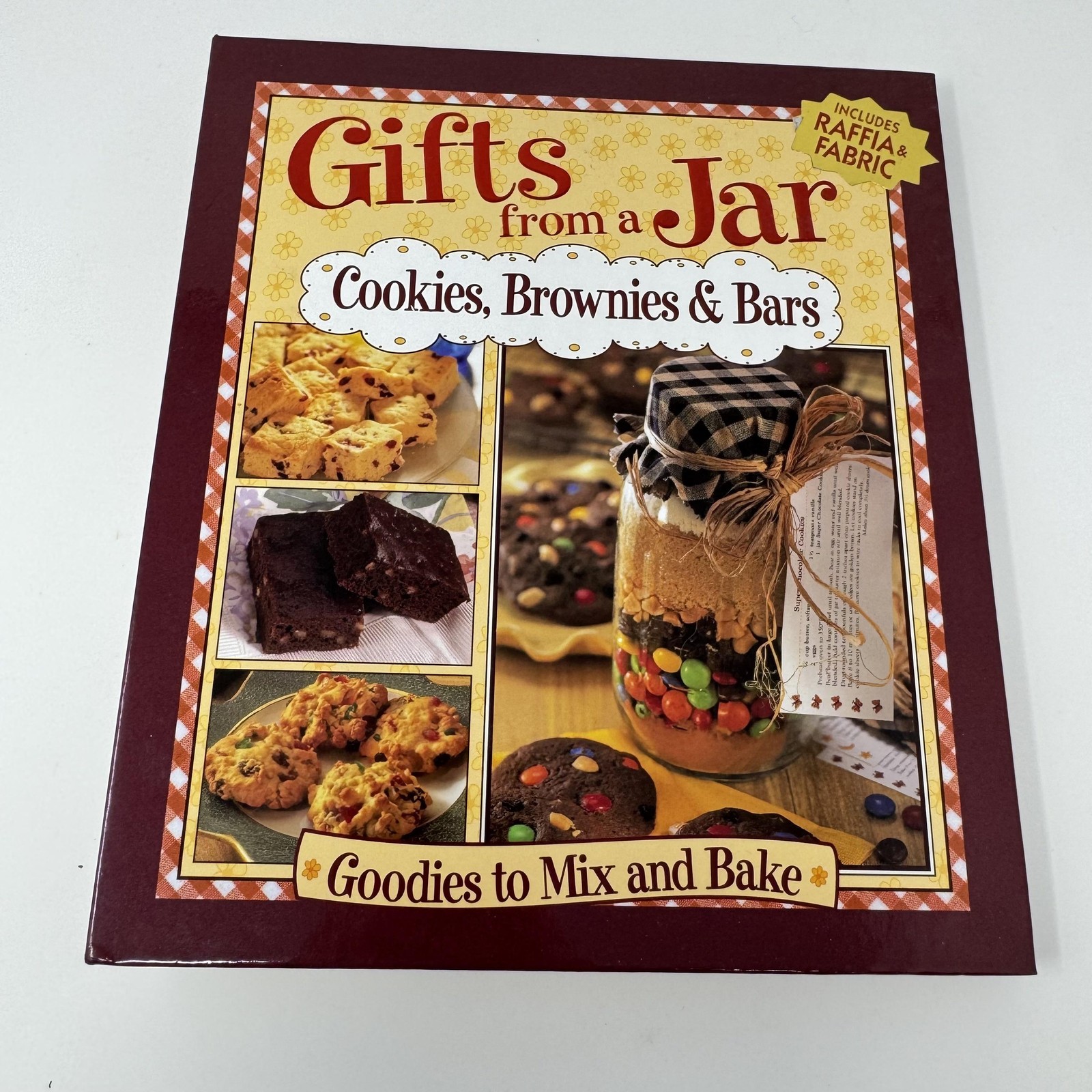 Gifts From A Jar Cookies Brownies & Bars Cookbook Publications Intl HC 2003