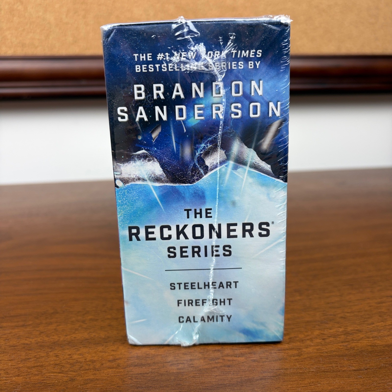 NEW Brandon Sanderson The Reckoners Series Box Set Steelheart Firefight Calamity