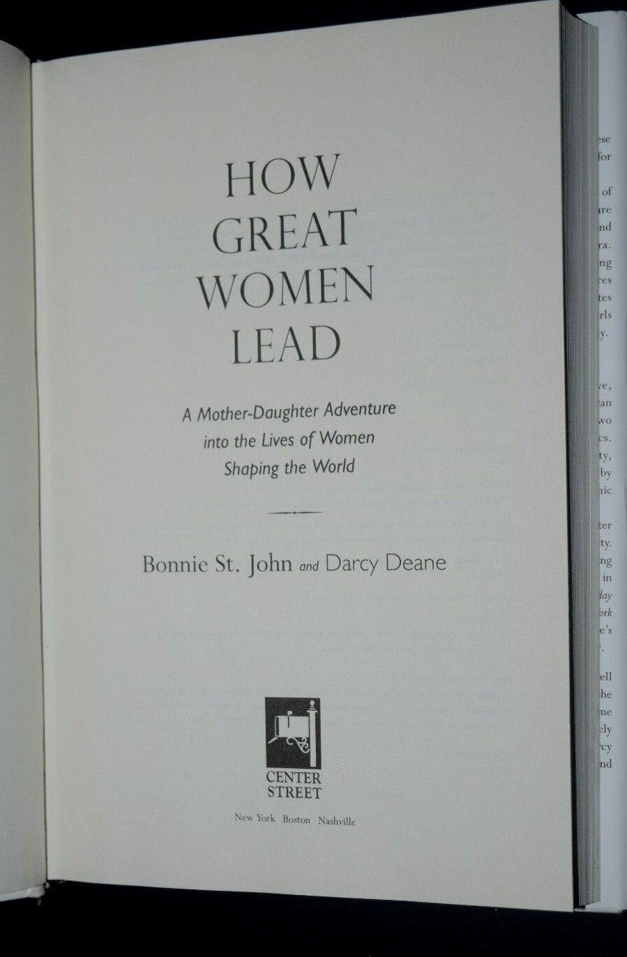 “HOW GREAT WOMEN LEAD – Shaping The World,” Book, 340 Pages, New (c) 2012