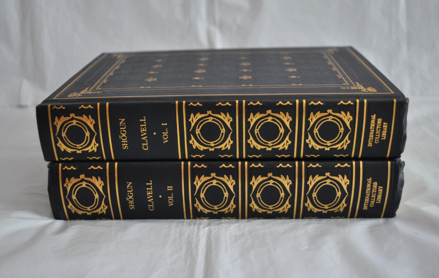 Shōgun A Novel of Japan James Clavell Vol. 1-2 International Collectors Library