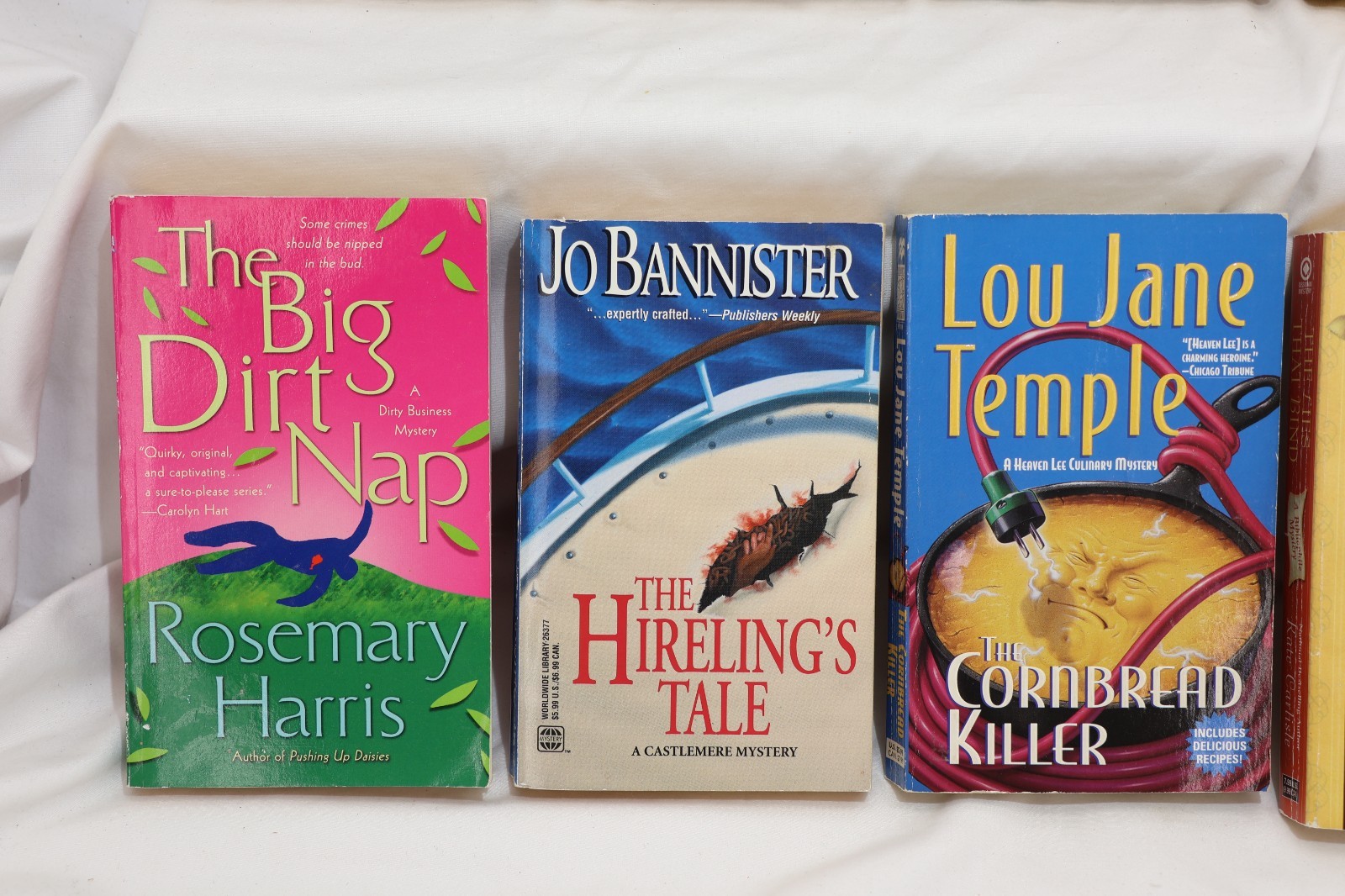 Lot of 33 Cozy Mysteries, Mixed Authors, Cozy Mystery, No Duplicates, B512