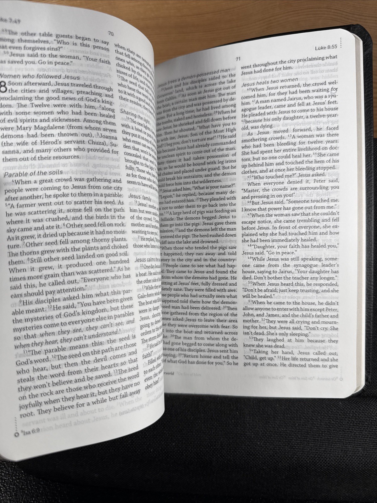 CEB Common English Thinline Bible with Apocrypha (2011 DecoTone Black)