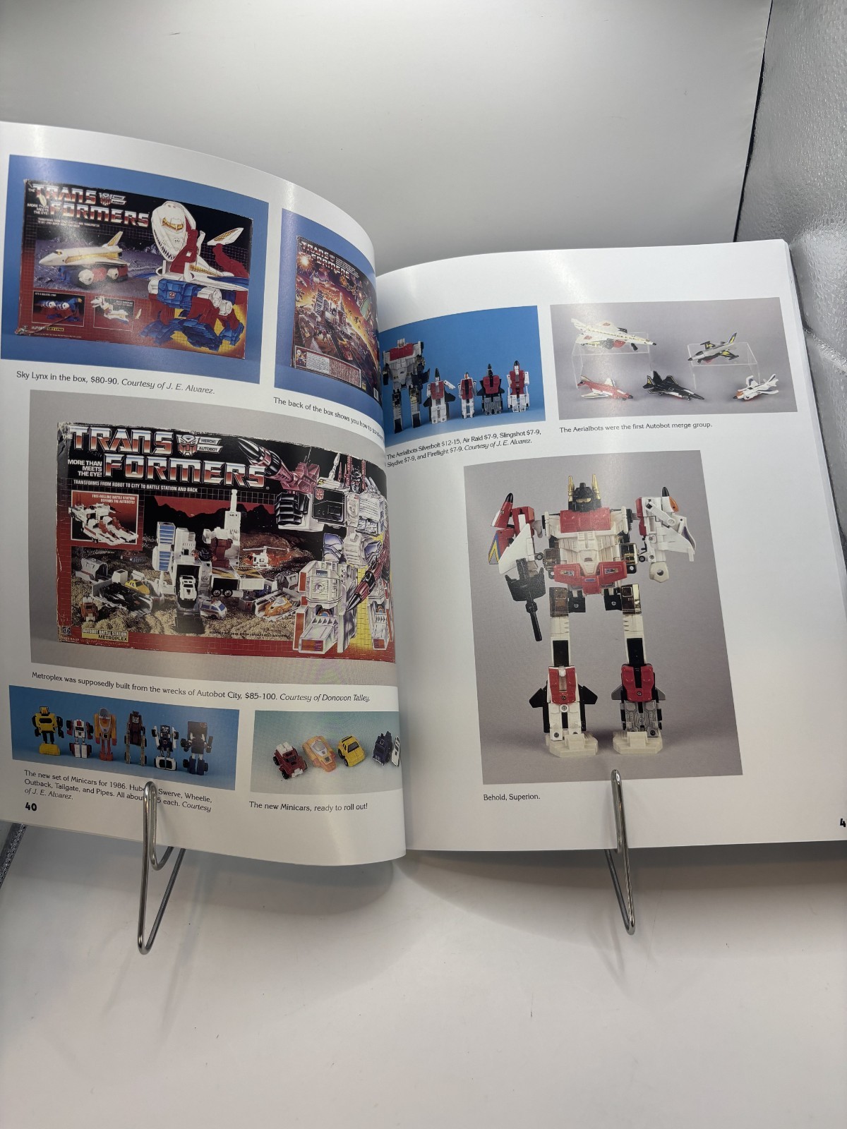 Schiffer Transformers Collectibles Book Price Guide 8.5″x11″ 159 pages トランスフォーマー