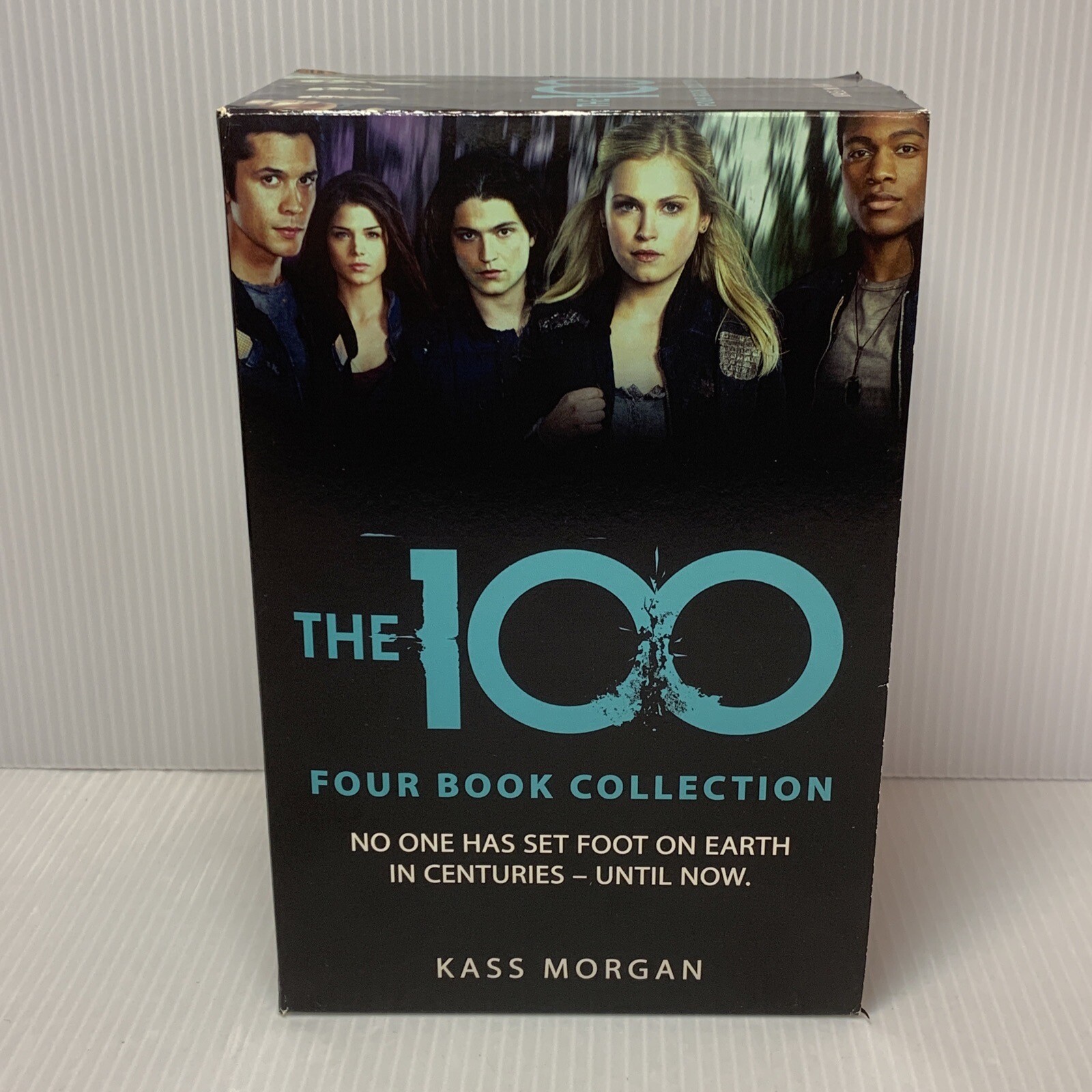 The 100: 4 Book Collection (100, Day 21, Homecoming, Rebellion) Kass Morgan, UK