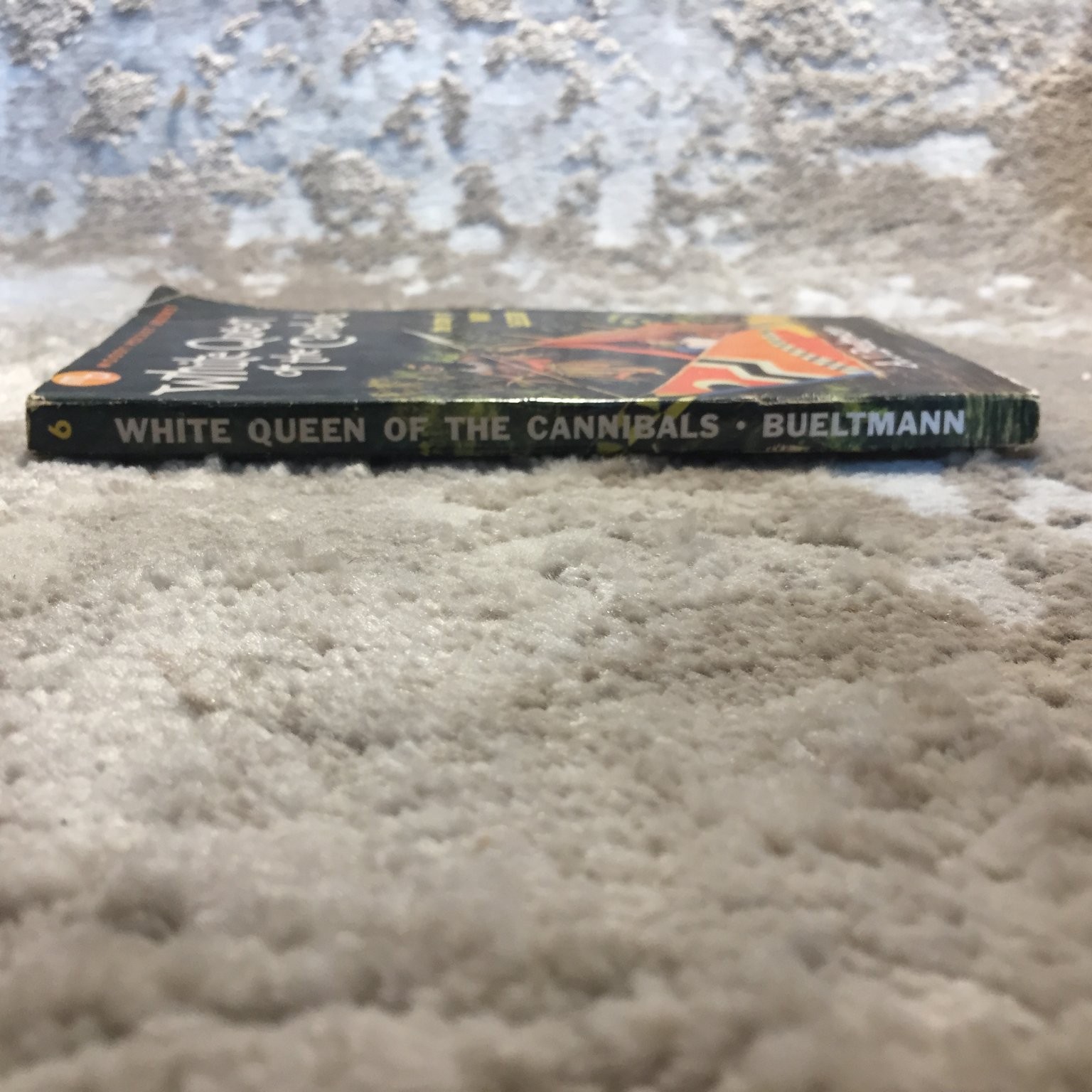 White Queen of the Cannibals A.J. Bueltmann Moody Press Classic Biography