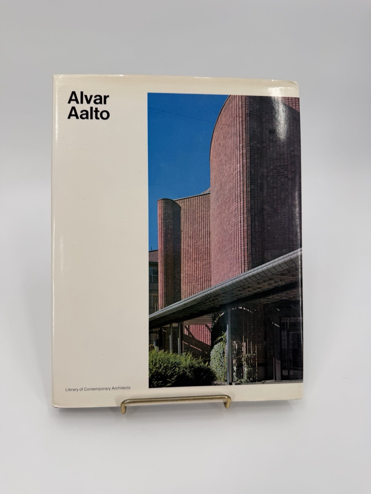 Alvar Aalto Library of Contemporary Architects Book 1971 By Simon and Schuster