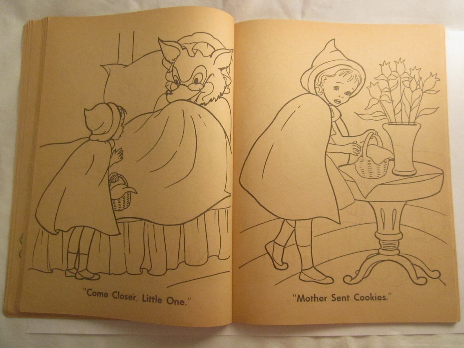 Paperback STORYTIME Coloring Book 1956 About 35 pages [Z102d]