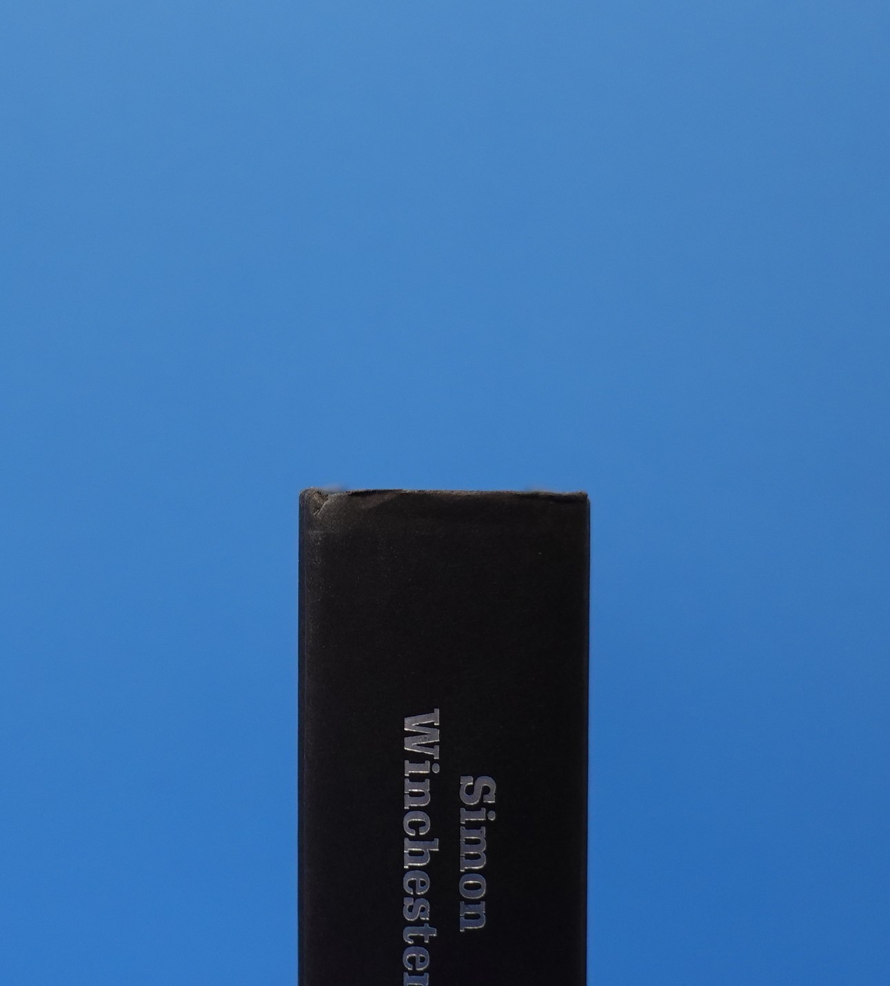 PACIFIC BY SIMON WINCHESTER, SIGNED ON THE TITLE PAGE