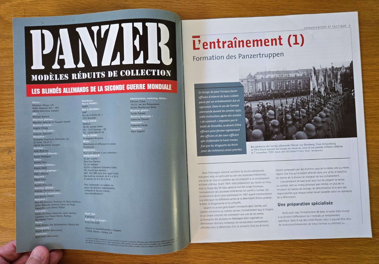 Panzer Collectible Scale Model 58: Sd.Kfz. 7/2 (French Language, 12 Pages)