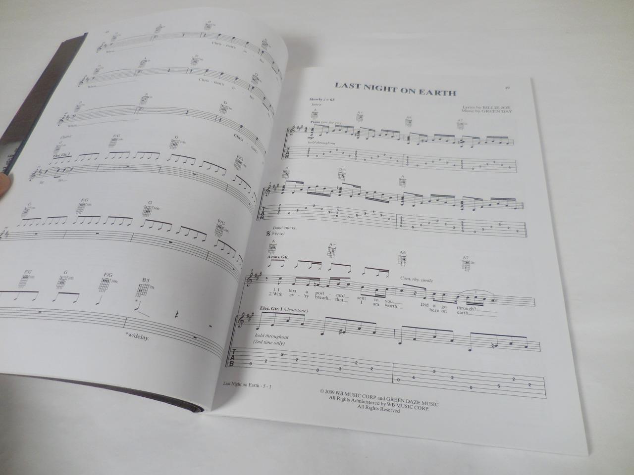 Green Day 21st Century Breakdown Guitar Tab Edition Songbook Sheet Music, EXC