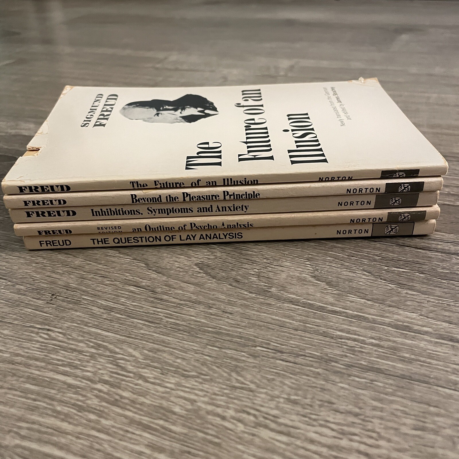 5 Book Sigmund Freud Vintage Paperback Lot