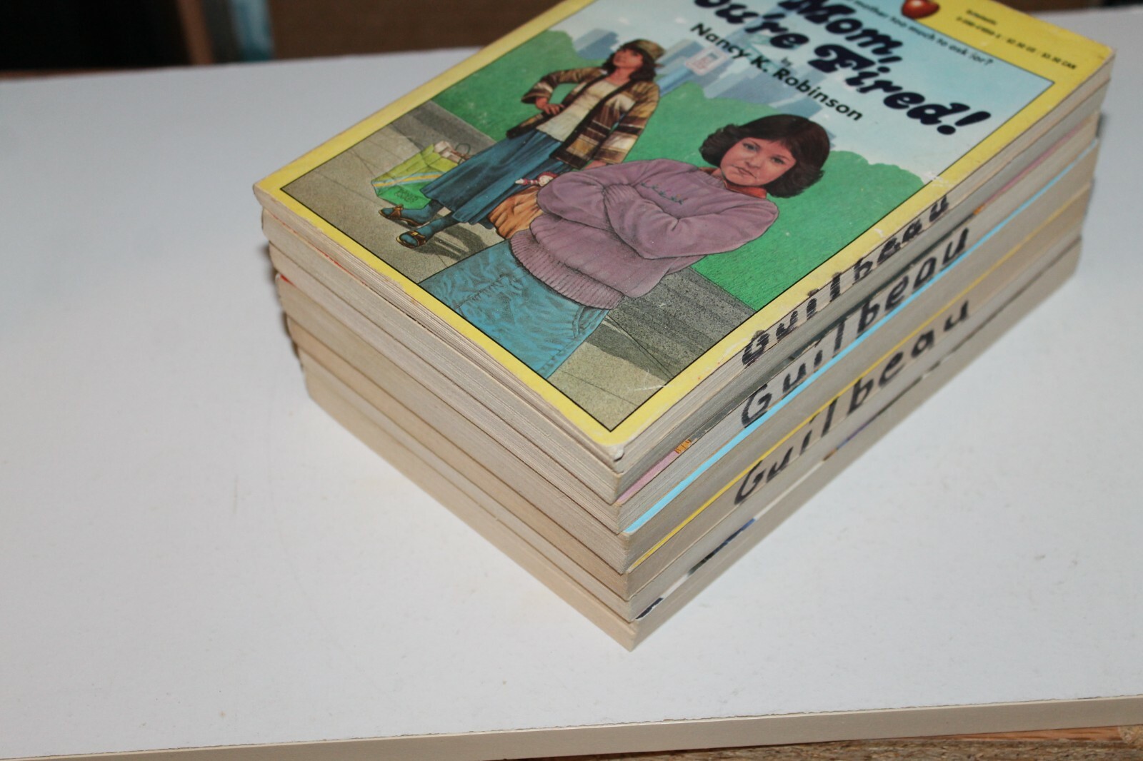 7 APPLE MIDDLE SCHOOL BOOKS MY DOG ATE IT BAD NEWS BALLET THE BROCCOLI TAPES