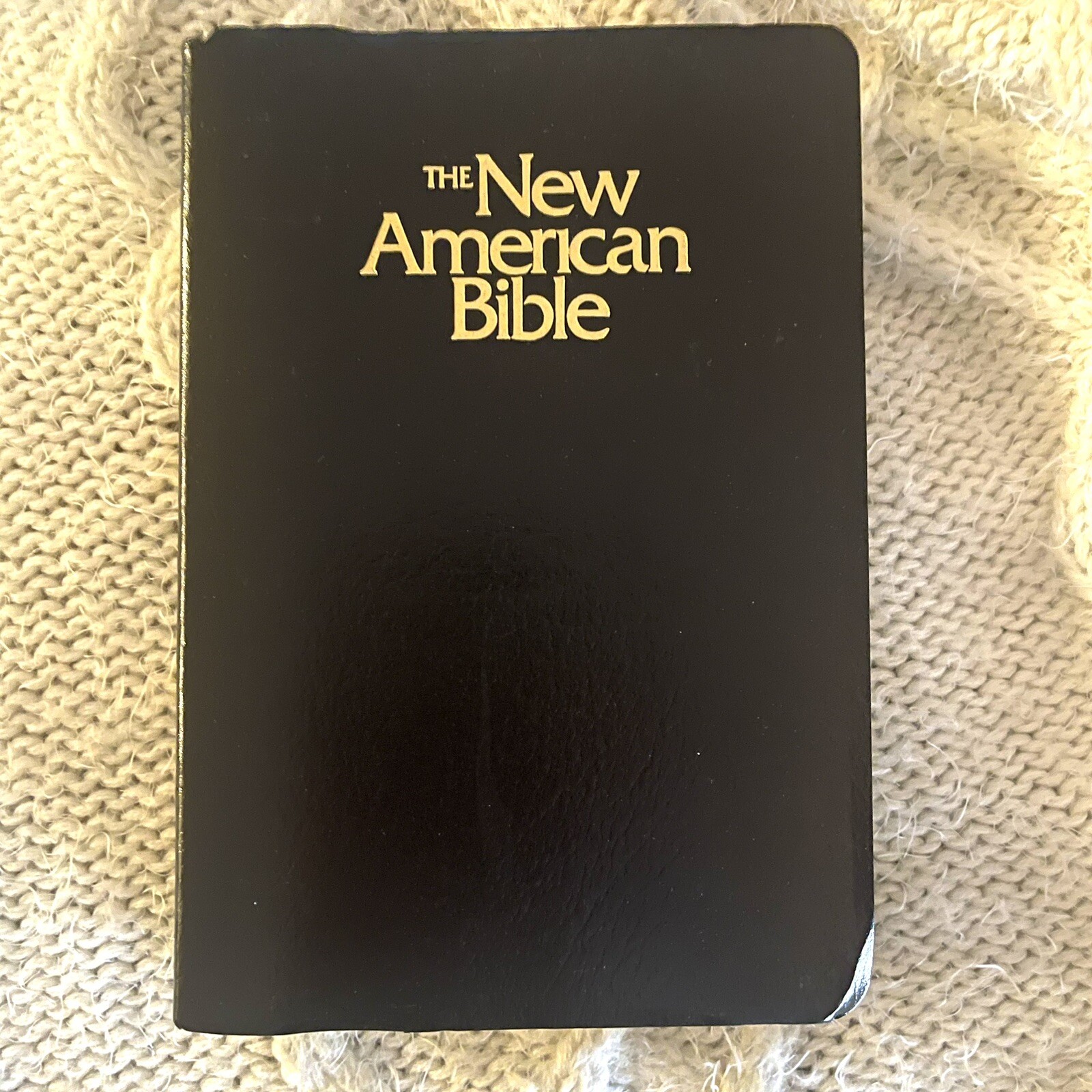 New American Bible Official Catholic Bible Red Letter Edition World Press 2402BG