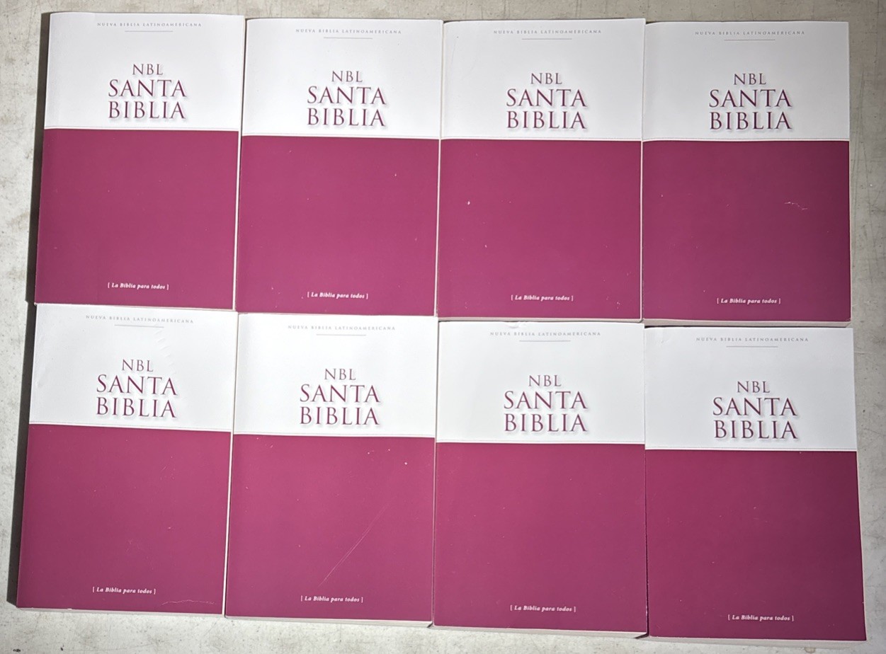 LOT Of 16 NBL SANTA BIBLIA -VIDA (SPANISH) LATINOAMERICANA *Excellent Condition*
