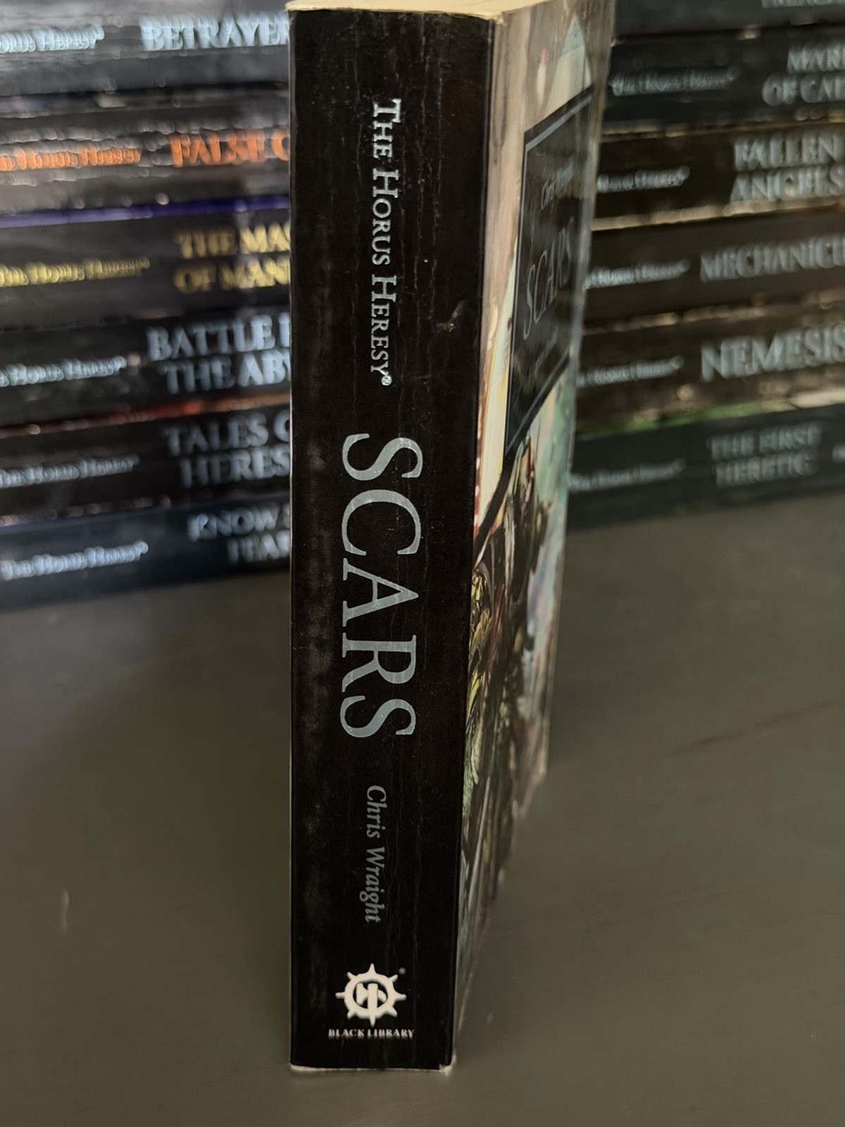 The Horus Heresy: Scars Warhammer by Chris Wraight MM Paperback 2014 1st Edition