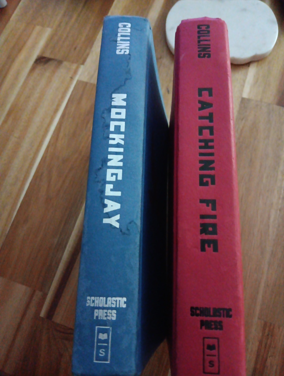 The Hunger Games Lot Of 2 Books Catching Fire & Mockingjay Hardcover 1st Edition