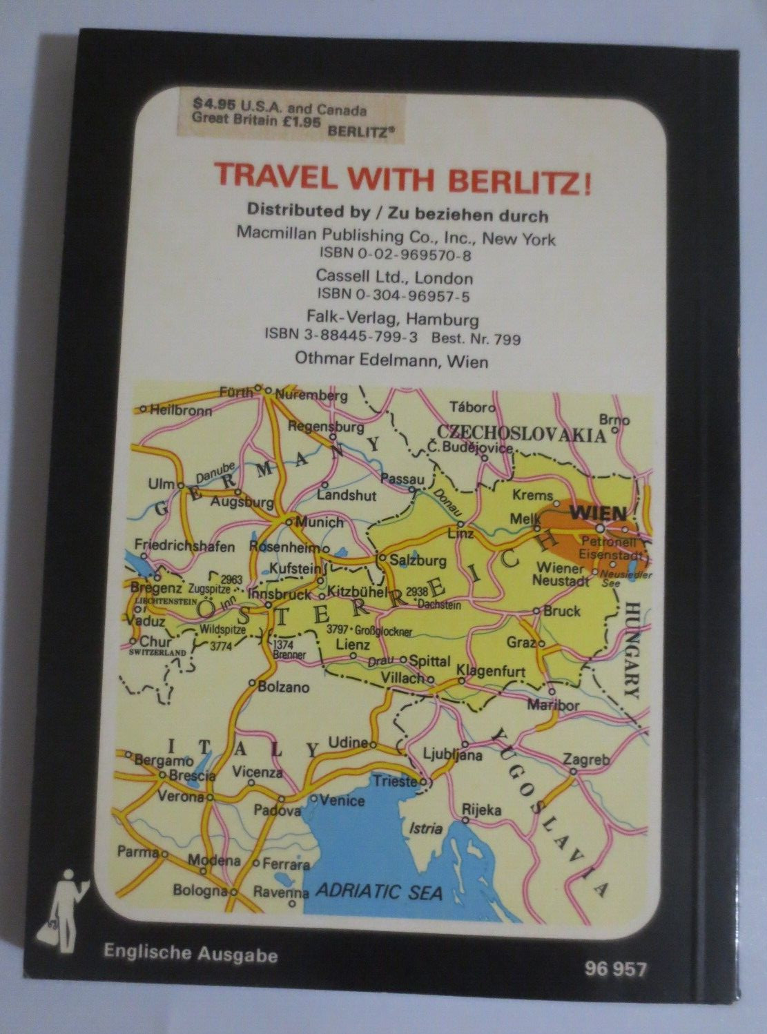 BERLITZ TRAVEL GUIDE VIENNA PAPAERBACK 1982 128 PAGES 4 X 5.5 INCHES