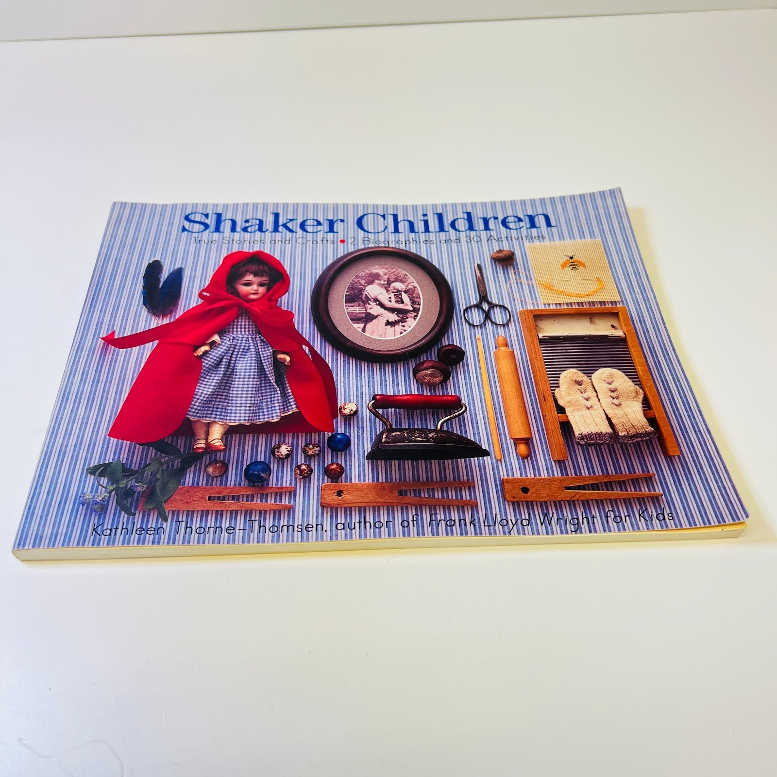 Shaker Children: True Stories and Crafts – Paperback