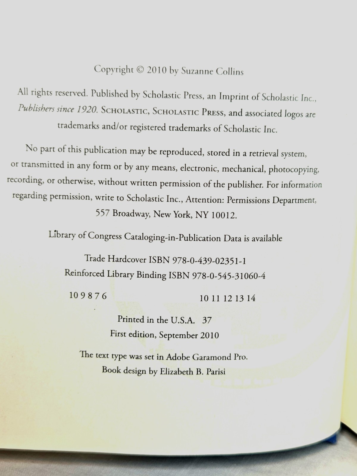 Mockingjay by Suzanne Collins, Fist Edition Hard Cover W Dust Jacket DJ HC 1st