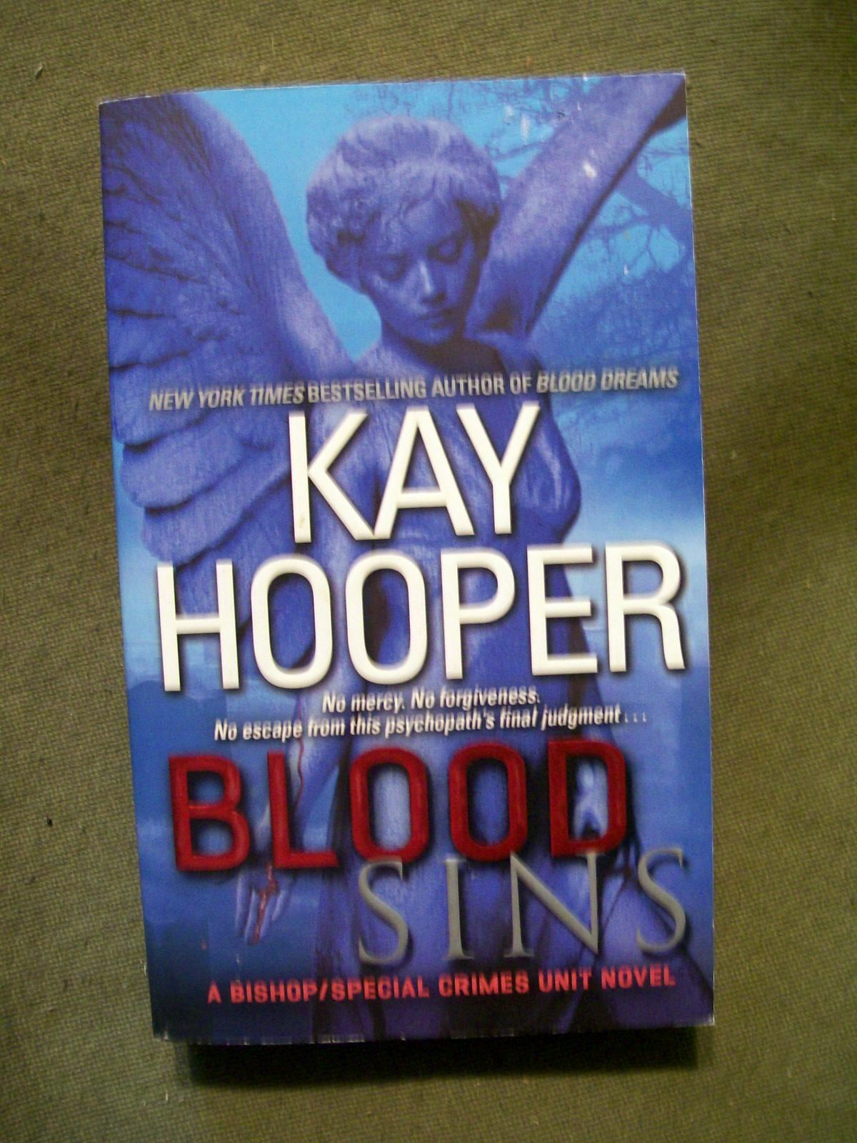 2 KAY HOOPER PAPERBACKS ~ ONCE A THIEF AND BLOOD SINS