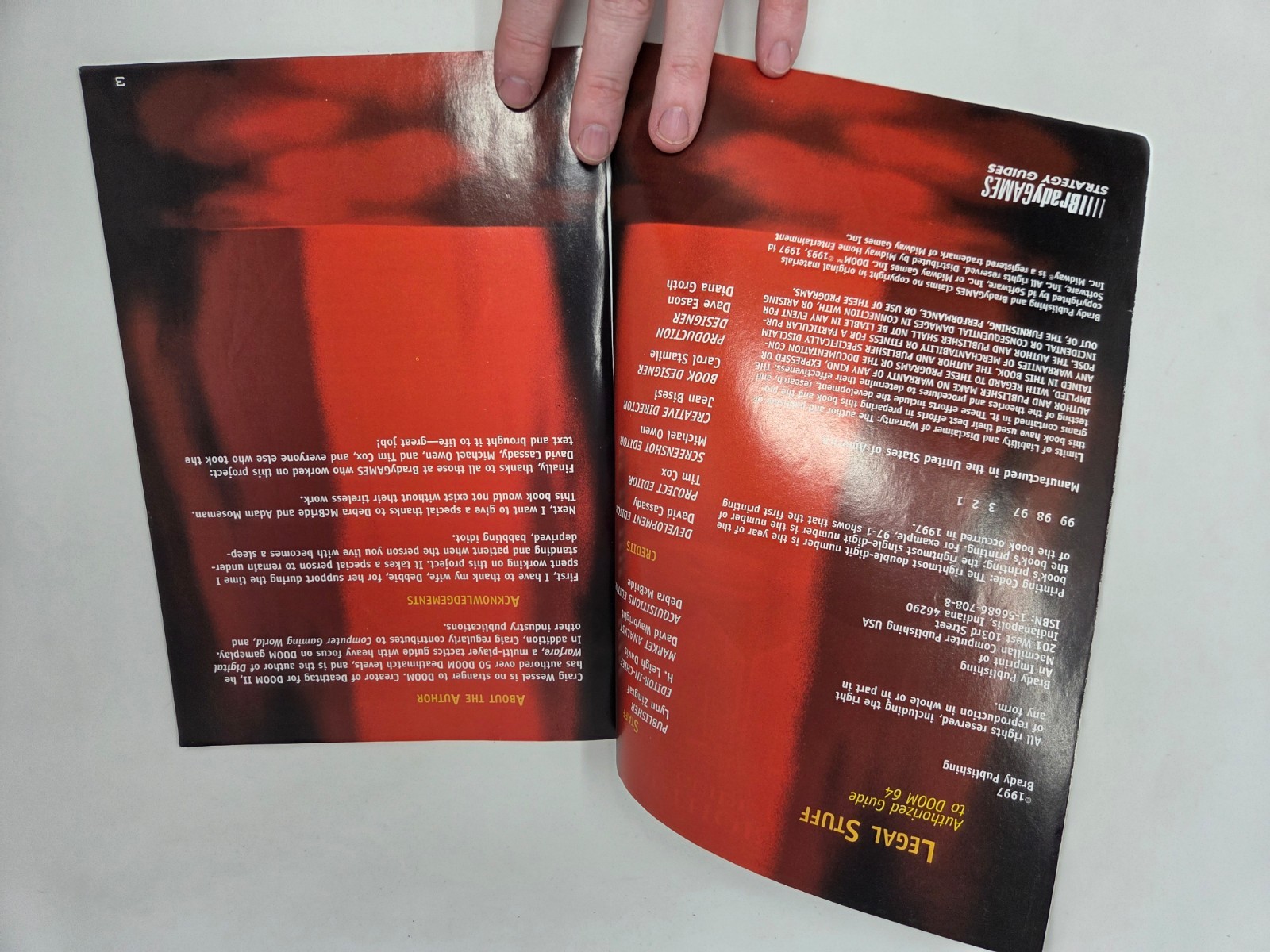 1997 DOOM 64 AUTHORIZED STRATEGY GUIDE BRADYGAMES NINTENDO 64 MAPS CHEATS