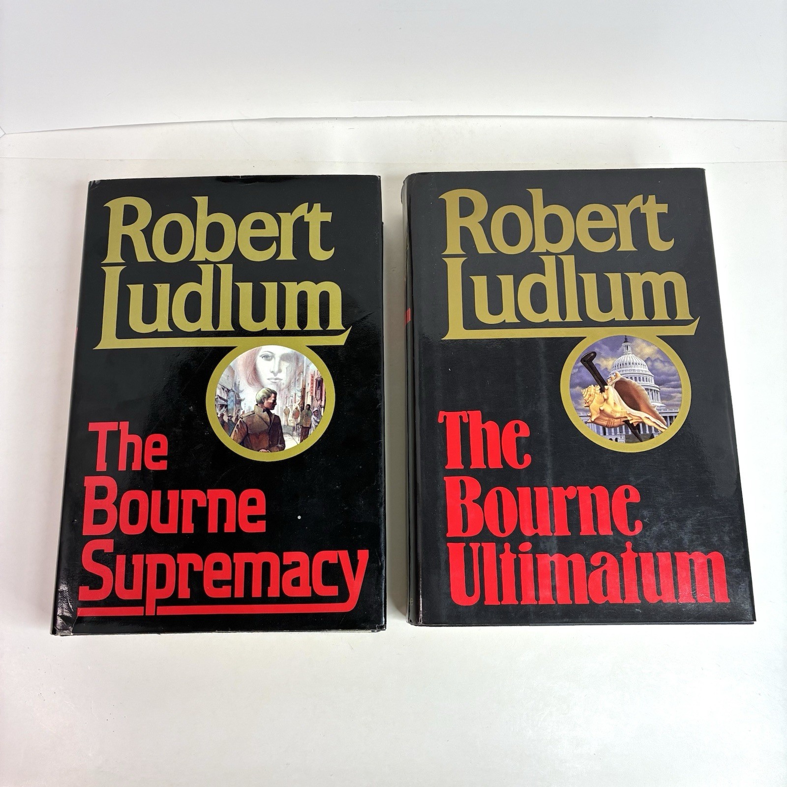 Robert Ludlum Book Lot of 4 Hardcover Novels Bourne Ultimatum Parsifal Mosaic