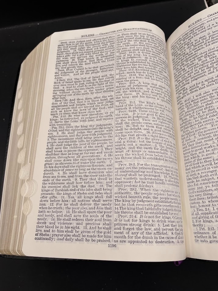 Nave’s Topical Bible Digest Black Leather Bound Thumb Indexed 1962 Southwestern