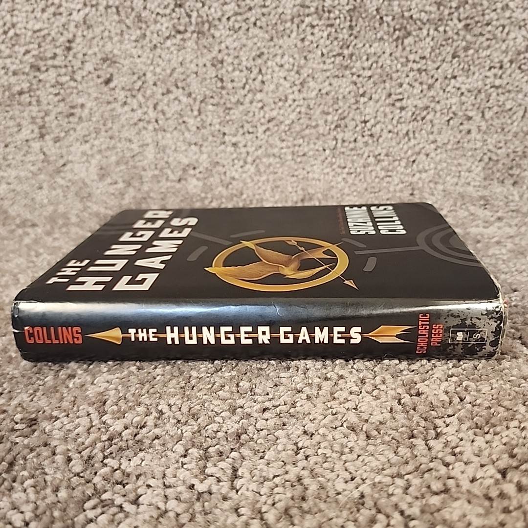 THE HUNGER GAMES – First Edition – 12th Print 2008- Suzanne Collins