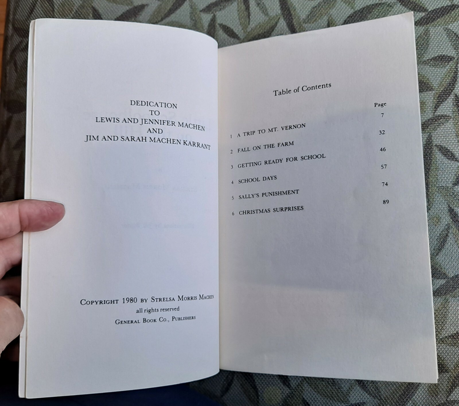 Little Schoolhouse On The Hill by Strelsa Morris Machen, 1980, SIGNED, 102 pages
