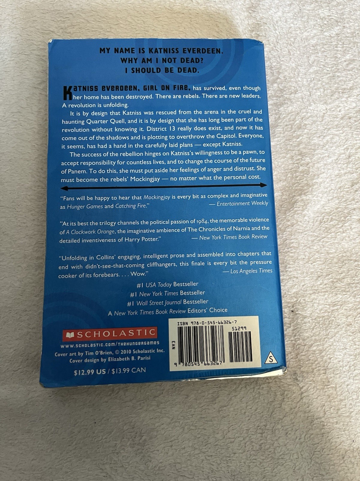 Mockingjay (Hunger Games, Book Three) by Suzanne Collins (2014, Trade Paperback)