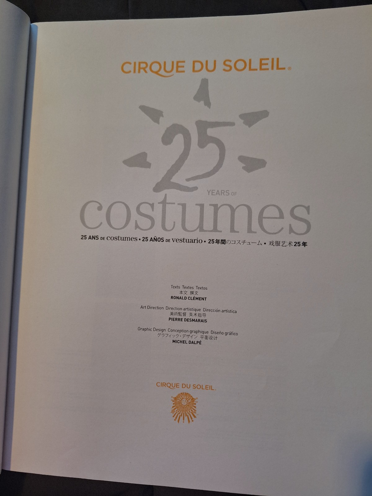 25 Years of Costumes (Cirque Du Soleil)