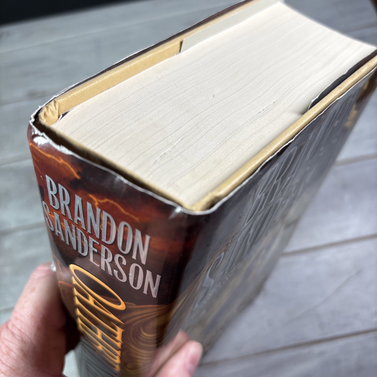 Oathbringer by Brandon Sanderson Hardcover – First Edition, 2nd Printing